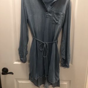 Jean material dress w/pockets!